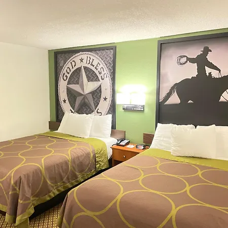 Super 8 By Wyndham Fort Worth Downtown South
