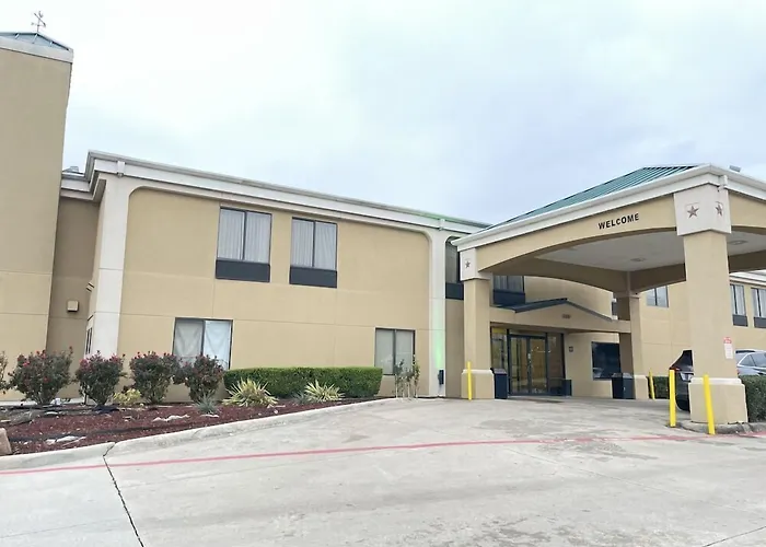 Super 8 By Wyndham Worth Downtown South
